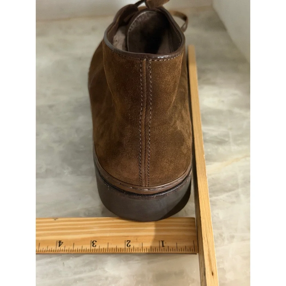 Unbranded step into